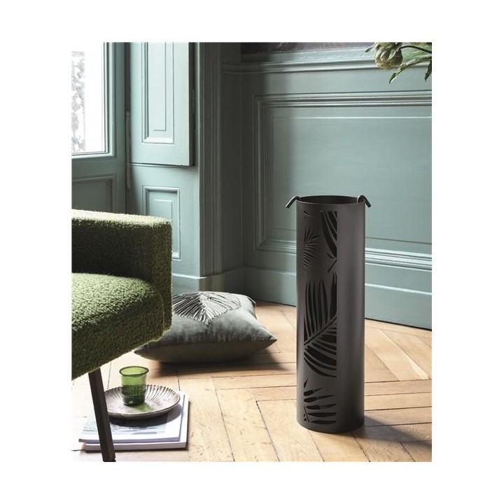 Borneo Black Servant Servant and Ash Tray - Capska Borneo Black Servant Servant and Ash Tray - Capska