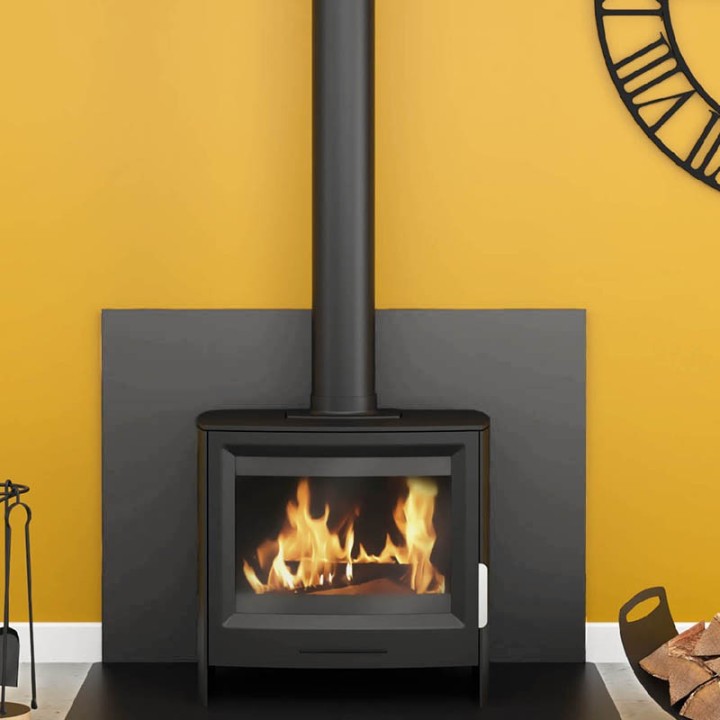 Placa de protección de pared cuadrada gris lisa para estufas de pellets de madera - Capska Placa de protección de pared cuadrada gris lisa para estufas de pellets de madera - Capska